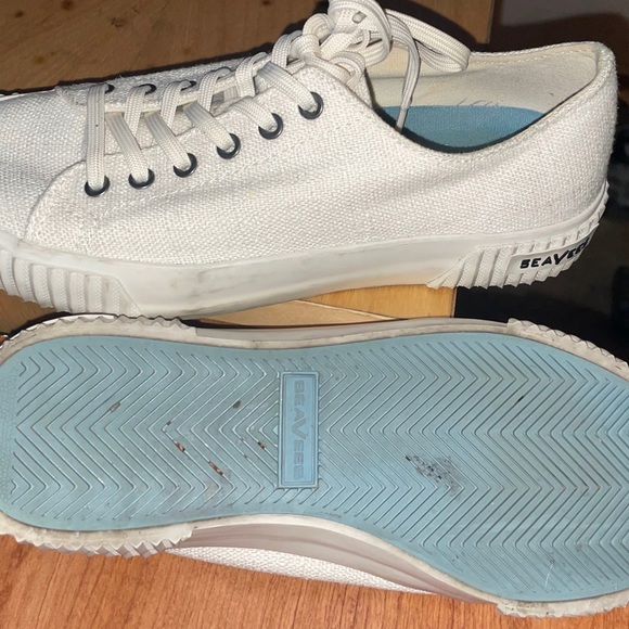 Size 7 Seaver’s - Picture 3 of 3